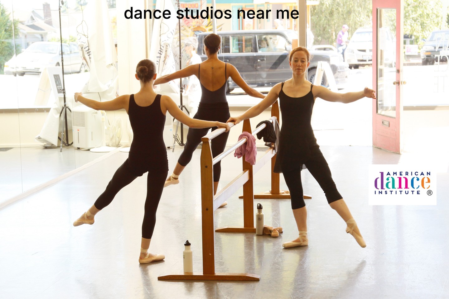 Ballet at the barre — this is what “no snootiness allowed” looks like. 💫